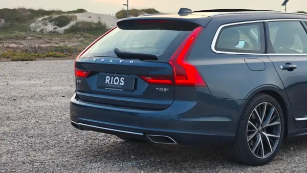 Volvo V90 2.0 T8 PHEV Inscription AWD 11