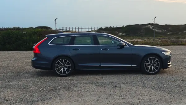 Volvo V90 2.0 T8 PHEV Inscription AWD 13