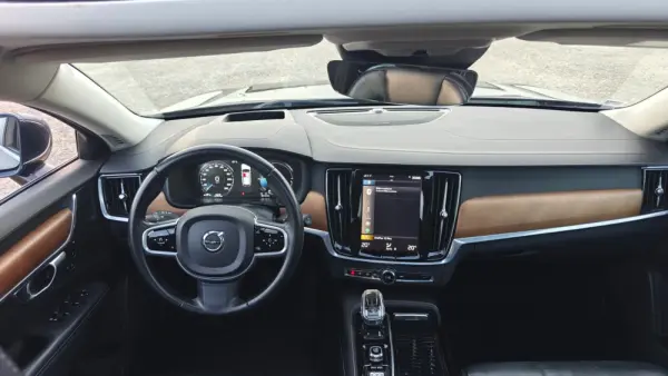 Volvo V90 2.0 T8 PHEV Inscription AWD 27
