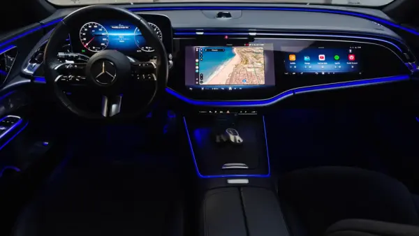 Mercedes-Benz E 300 de 9