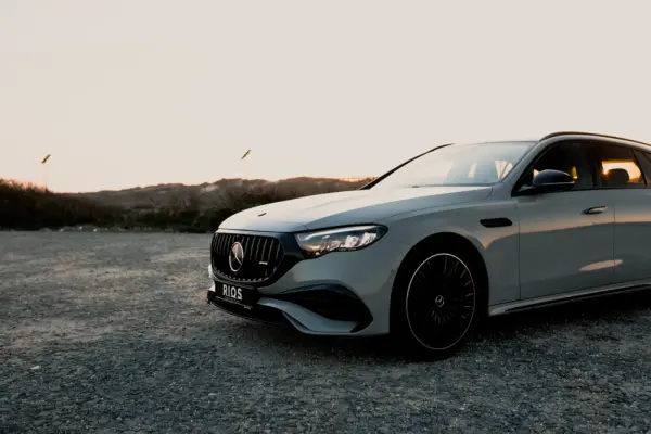 Mercedes-Benz E 300 de 15