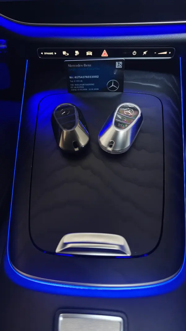 Mercedes-Benz E 300 de 38