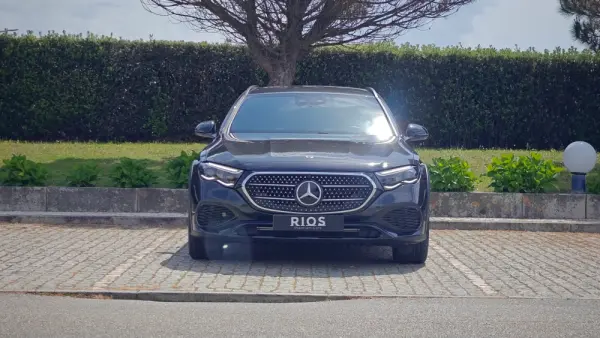 Mercedes-Benz E 300 de 4Matic All-Terrain 8