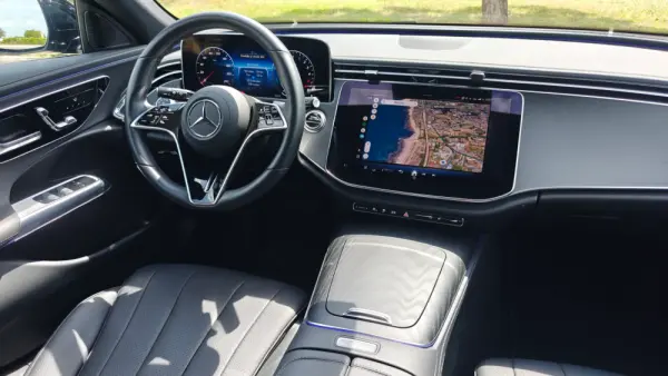 Mercedes-Benz E 300 de 4Matic All-Terrain 17