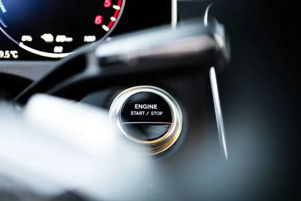 Mercedes-Benz E 300 de 4Matic All-Terrain 35