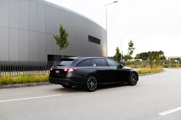 Mercedes-Benz E 300 de 4Matic All-Terrain 42