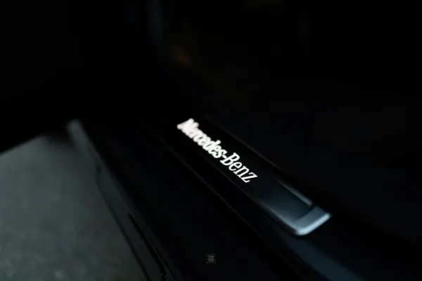 Mercedes-Benz E 300 de 4Matic All-Terrain 43