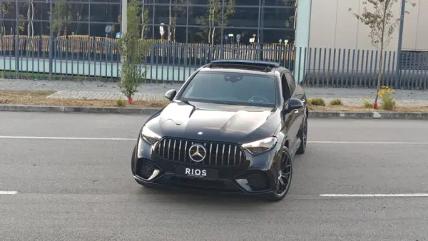 Mercedes-Benz GLC 63 AMG S E Performance Coupe Speedshift MCT9G Line Premium 3