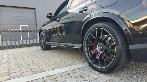 Mercedes-Benz GLC 63 AMG S E Performance Coupe Speedshift MCT9G Line Premium 30