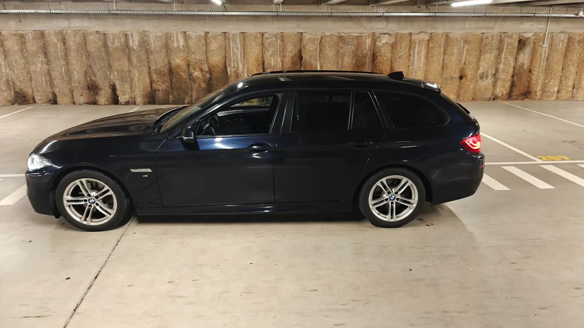 BMW 520 d Pack M Auto 18