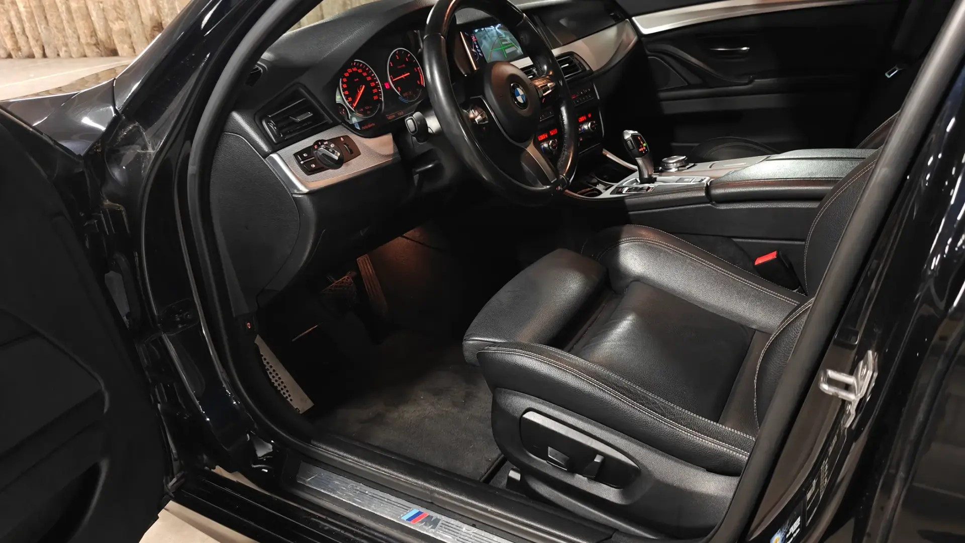 BMW 520 d Pack M Auto 24