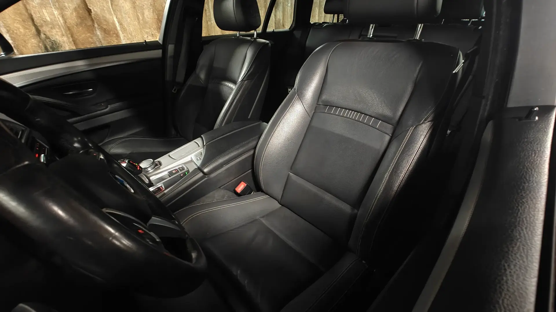 BMW 520 d Pack M Auto 26