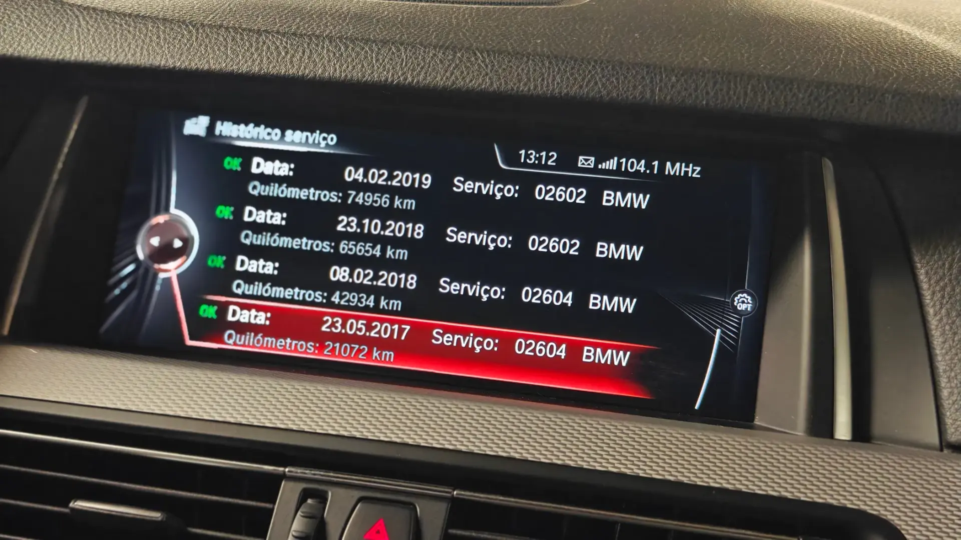 BMW 520 d Pack M Auto 32