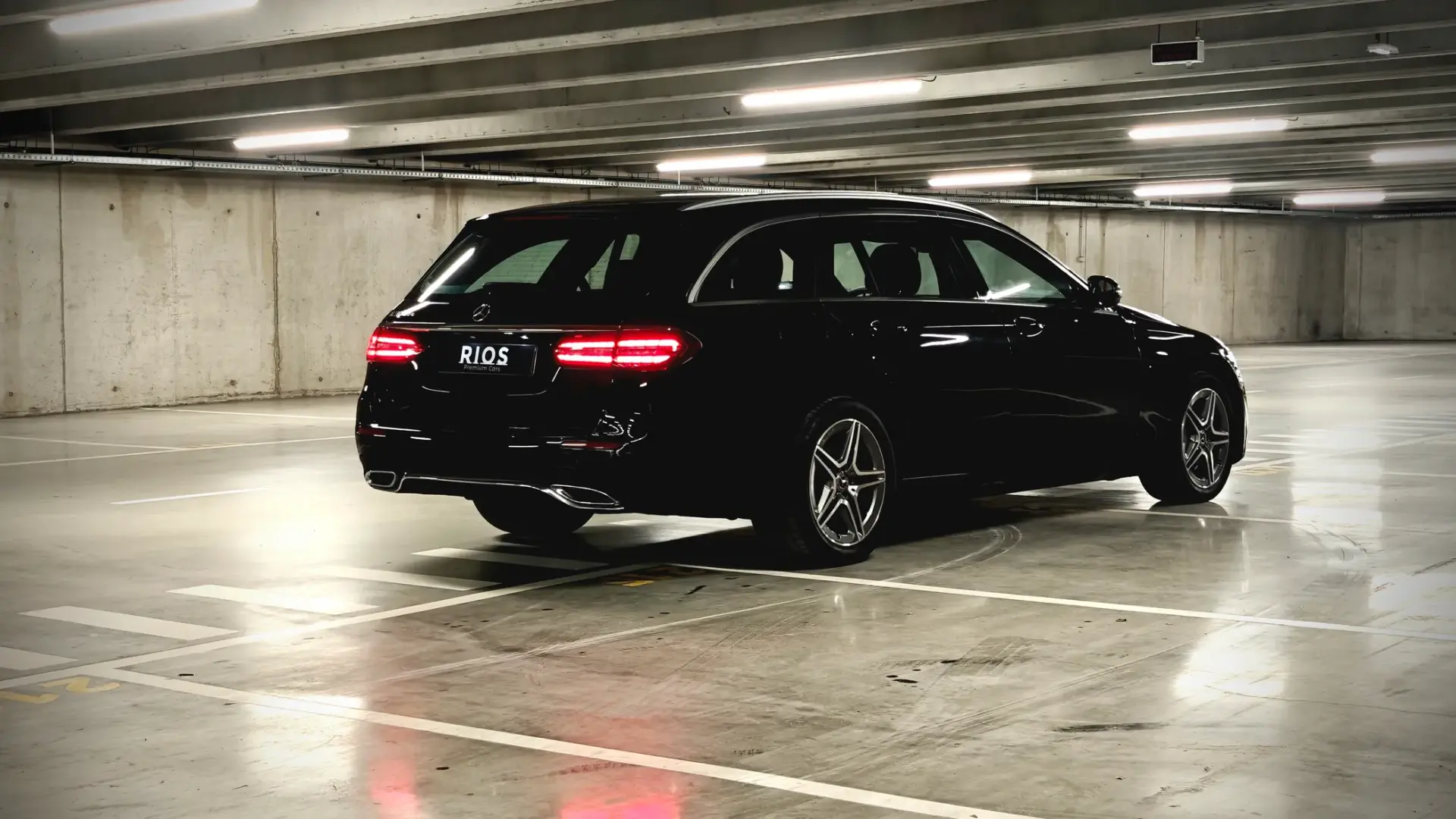 Mercedes-Benz E 300 de 9G-TRONIC AMG Line 14