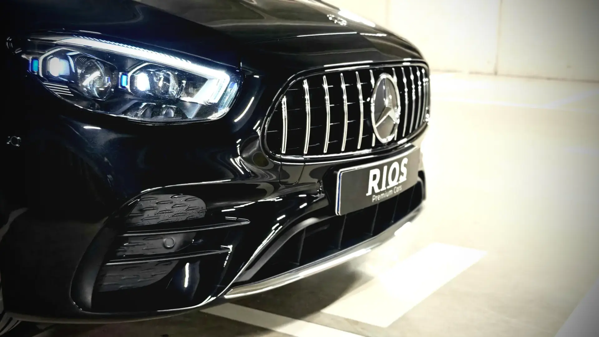 Mercedes-Benz E 300 de 9G-TRONIC AMG Line 40