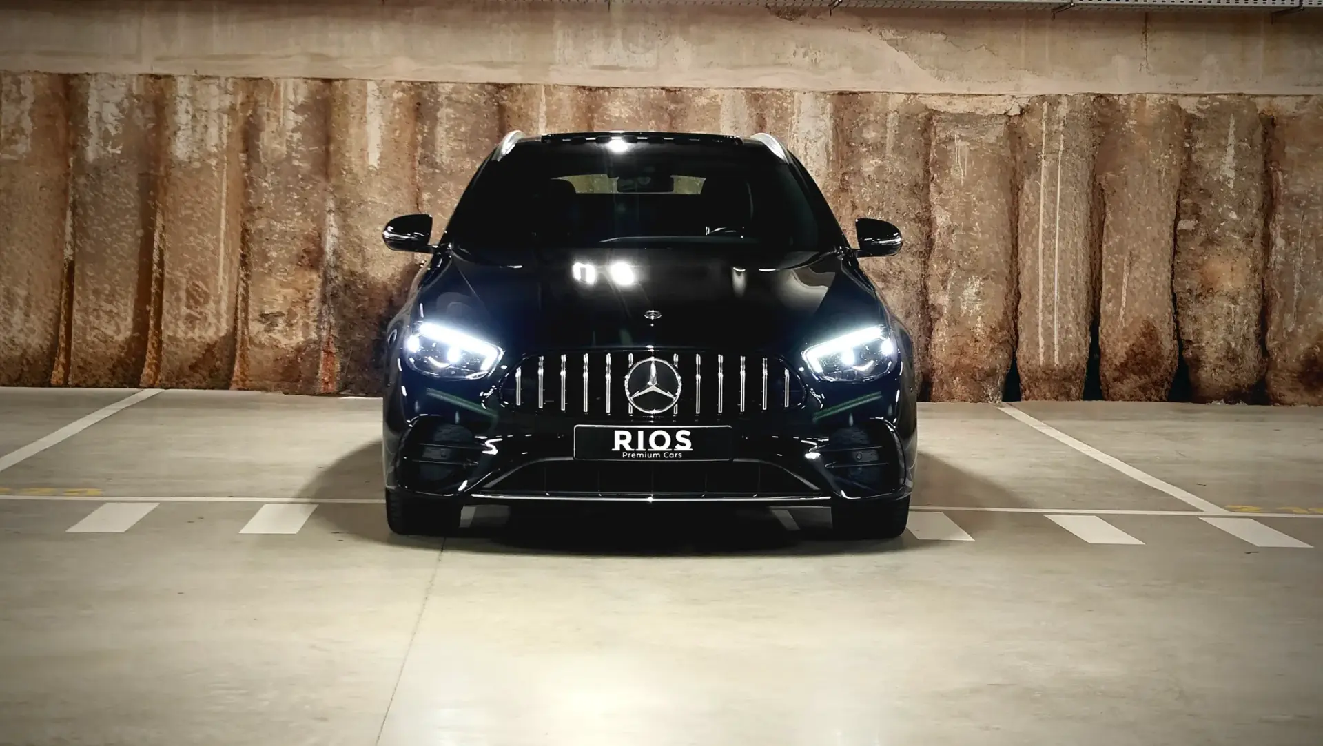 Mercedes-Benz E 300 de 9G-TRONIC AMG Line 41