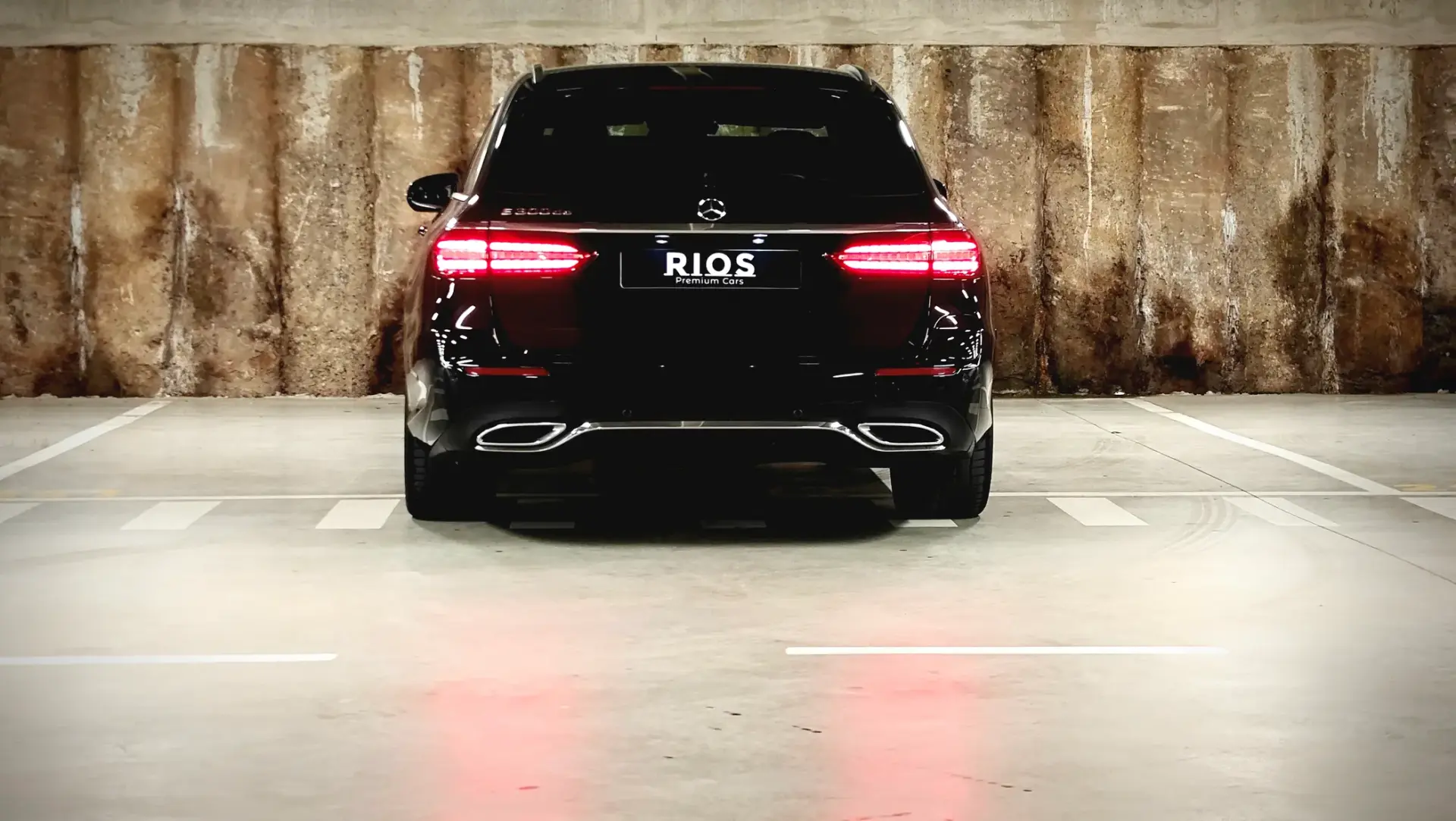 Mercedes-Benz E 300 de 9G-TRONIC AMG Line 47