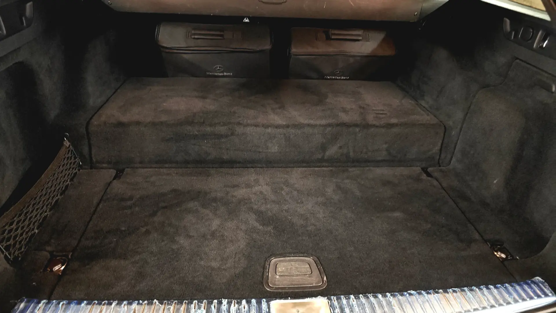 Mercedes-Benz E 300 de 9G-TRONIC AMG Line 53