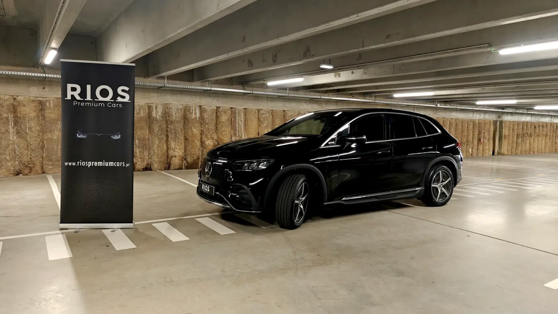 Mercedes-Benz EQE SUV 350+ 8