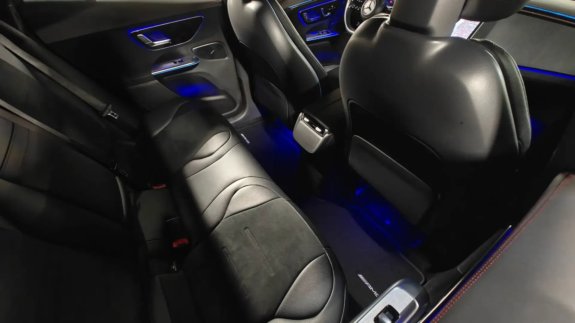 Mercedes-Benz EQE SUV 350+ 23