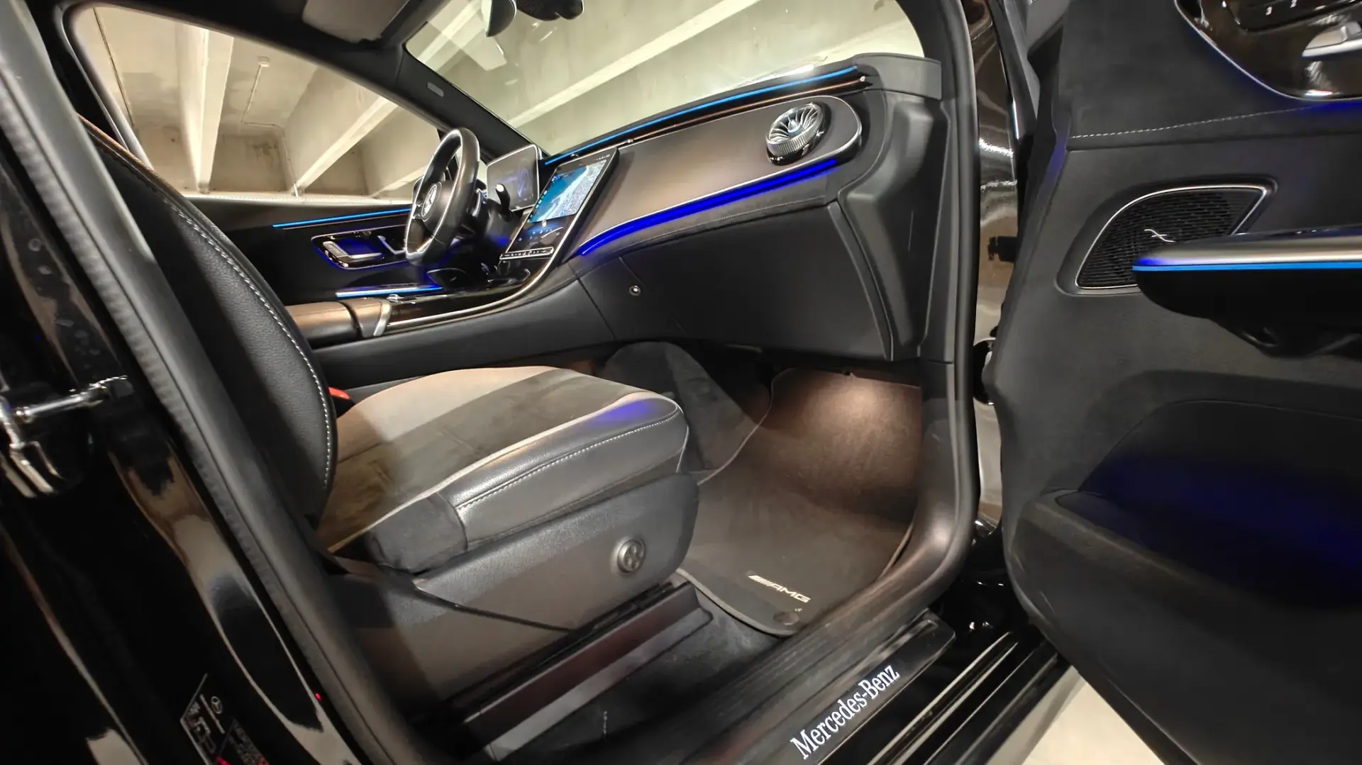 Mercedes-Benz EQE SUV 350+ 24