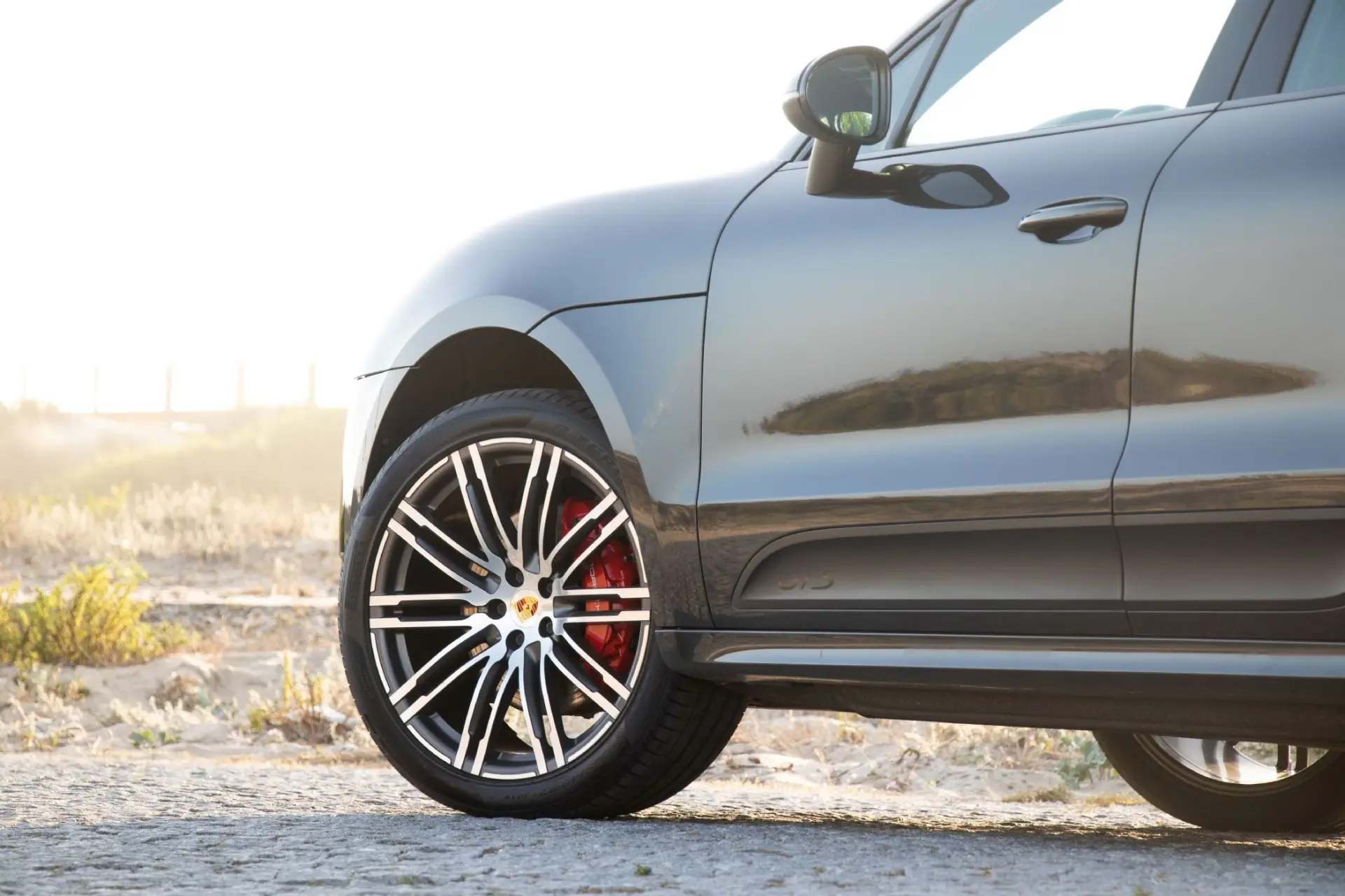 Porsche Macan GTS 12