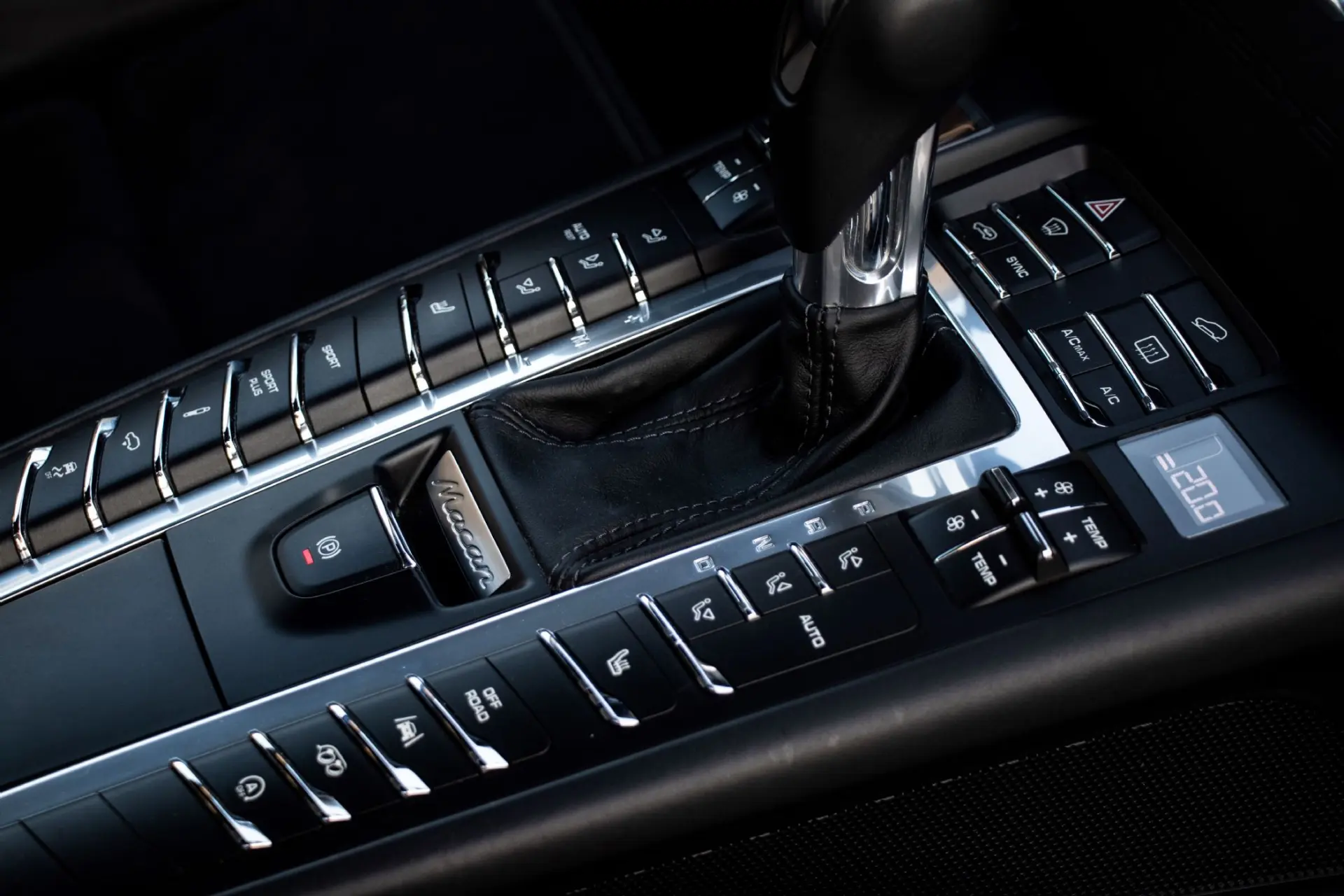 Porsche Macan GTS 39