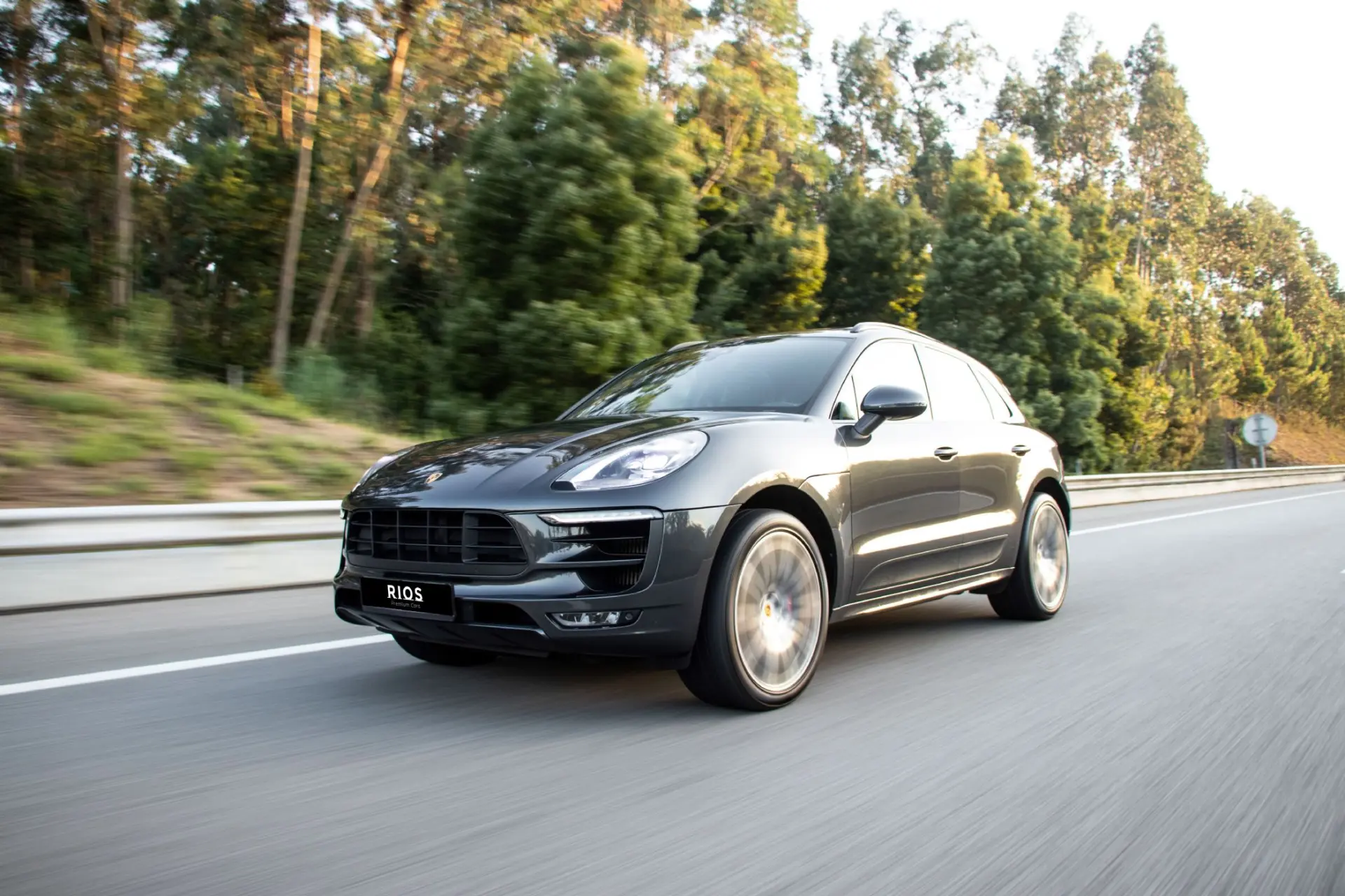 Porsche Macan GTS 44