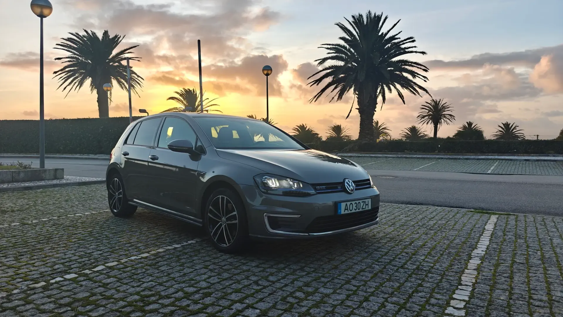 Volkswagen Golf 1.4 GTE Plug-in-Hybrid DSG 2