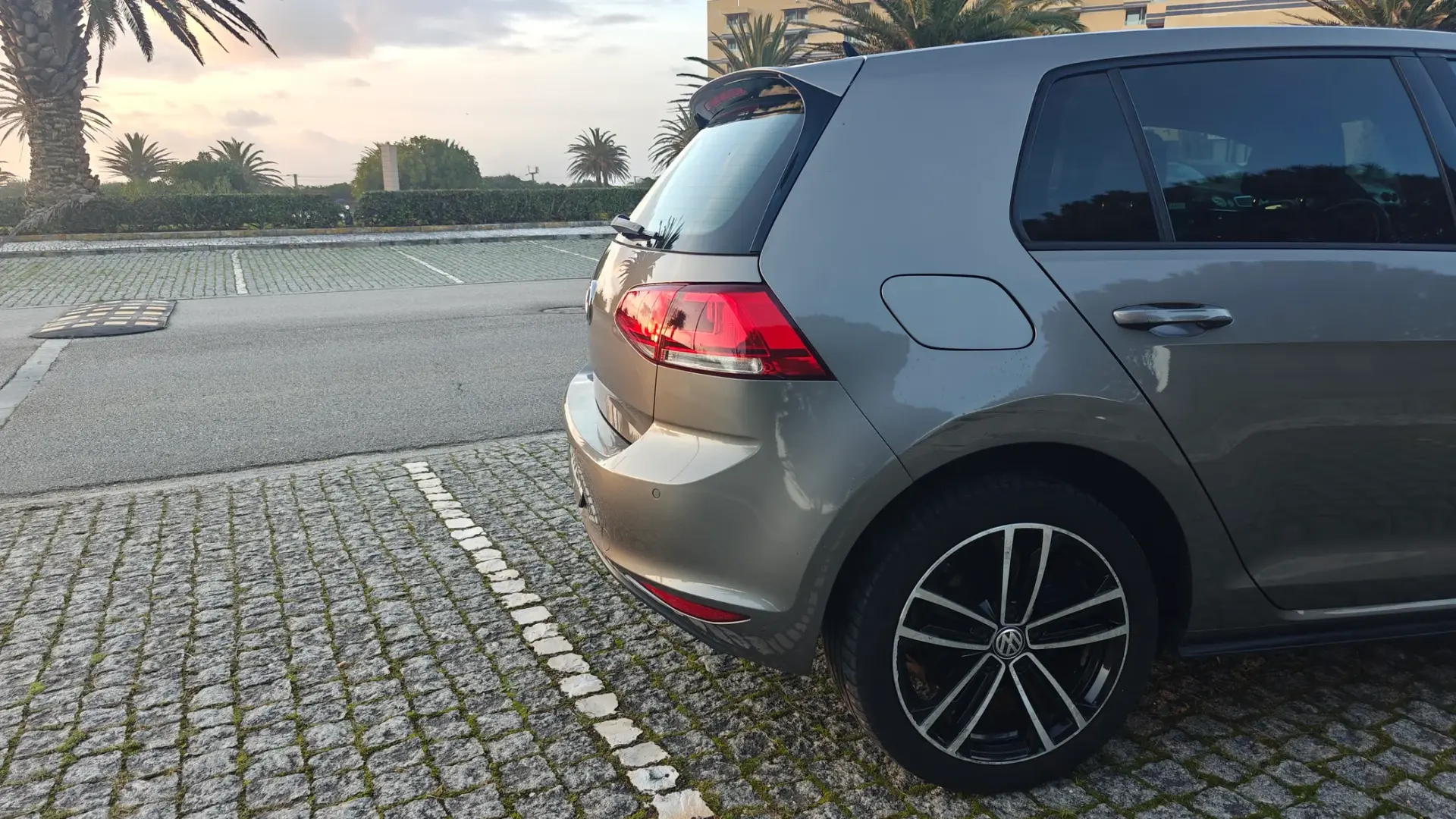 Volkswagen Golf 1.4 GTE Plug-in-Hybrid DSG 9