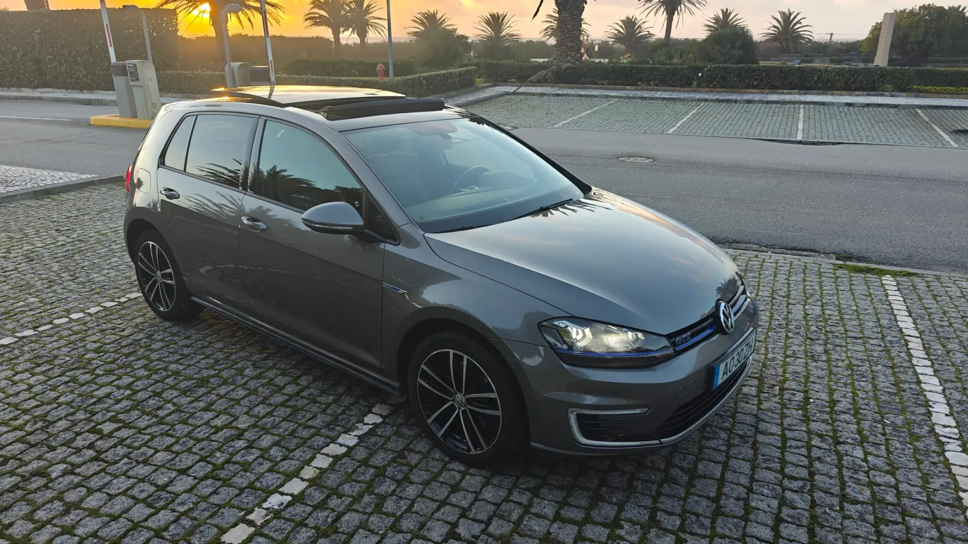Volkswagen Golf 1.4 GTE Plug-in-Hybrid DSG 13