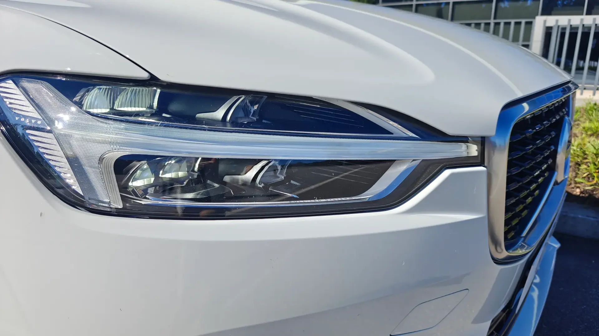 Volvo XC 60 2.0 T8 PHEV R-Design AWD 11