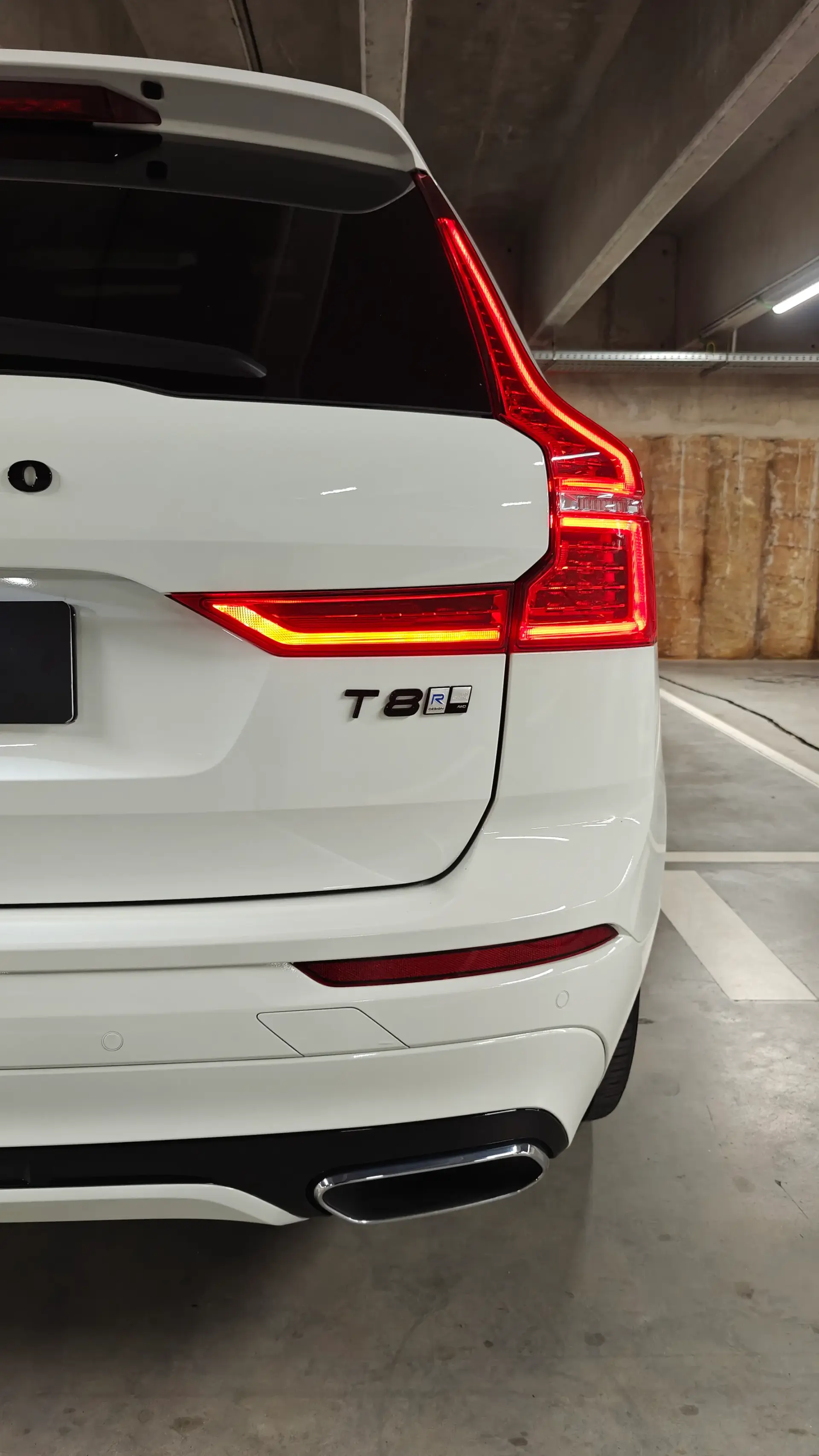 Volvo XC 60 2.0 T8 PHEV R-Design AWD 38