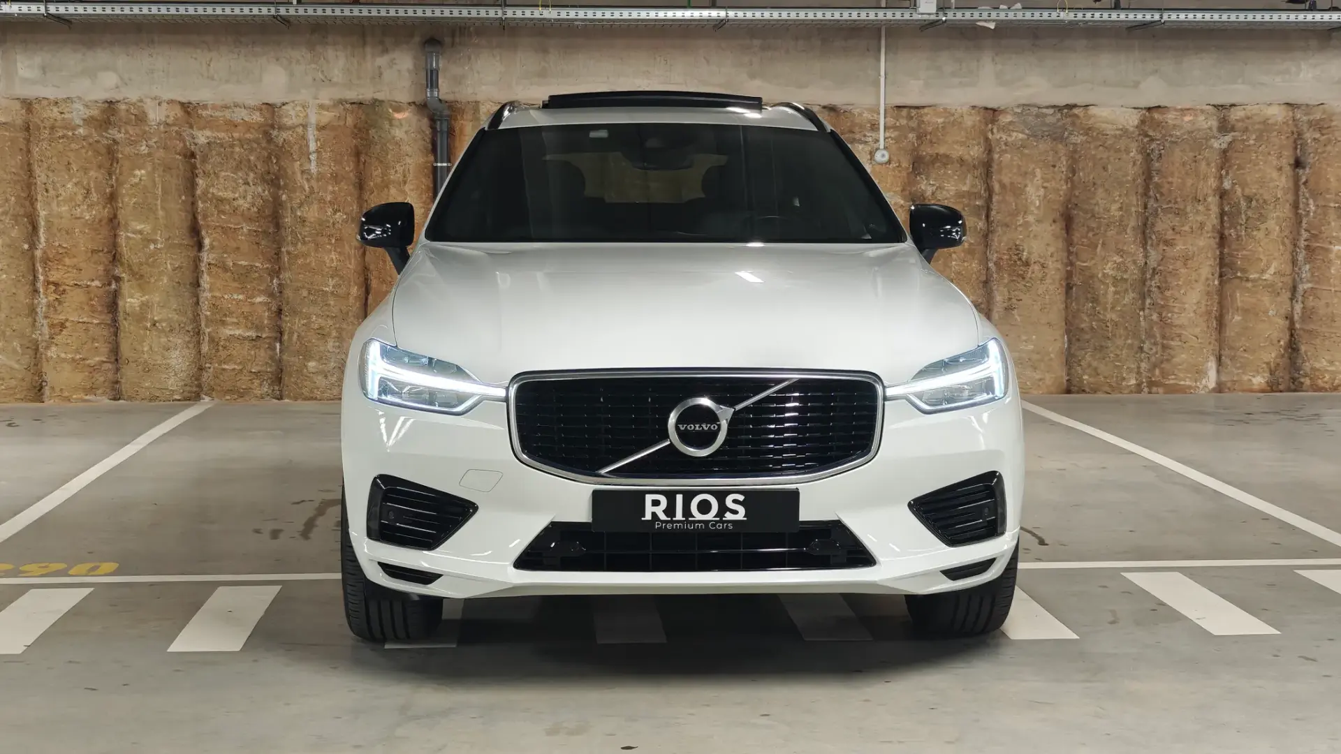 Volvo XC 60 2.0 T8 PHEV R-Design AWD 41