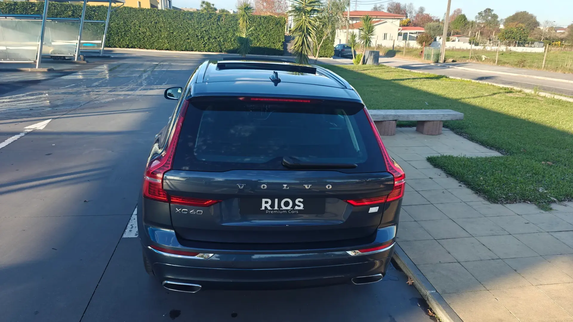 Volvo XC 60 2.0 T6 PHEV Inscription AWD 11