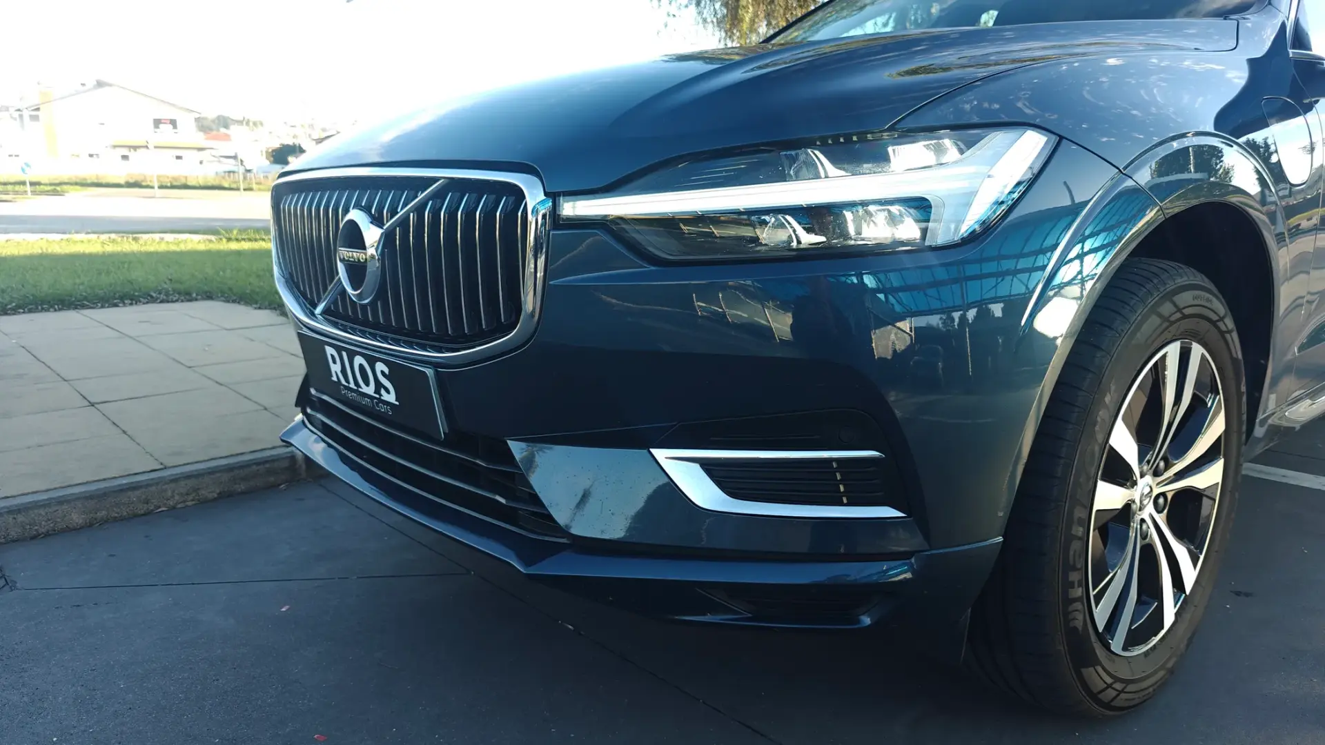 Volvo XC 60 2.0 T6 PHEV Inscription AWD 18