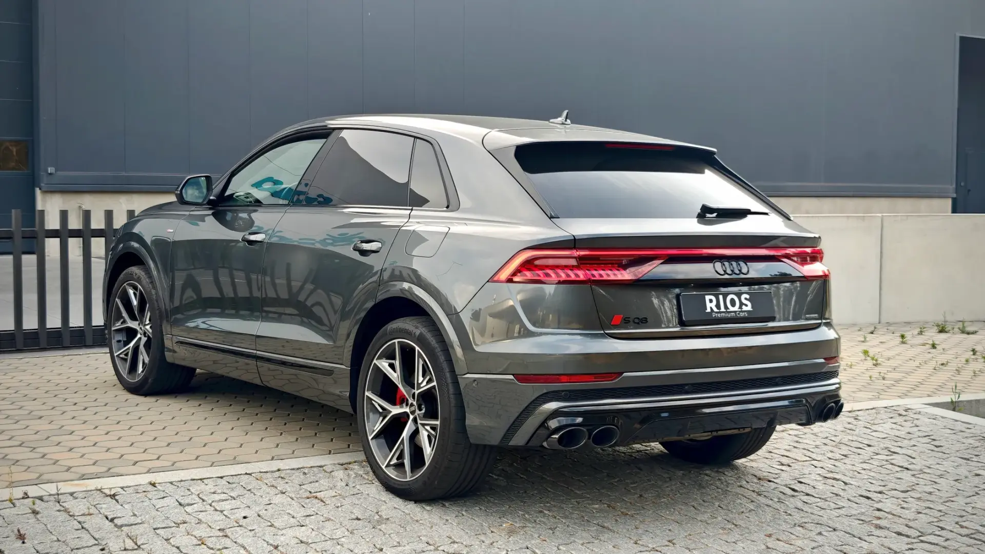 Audi Q8 60 TFSIe quattro S line Tiptronic 3