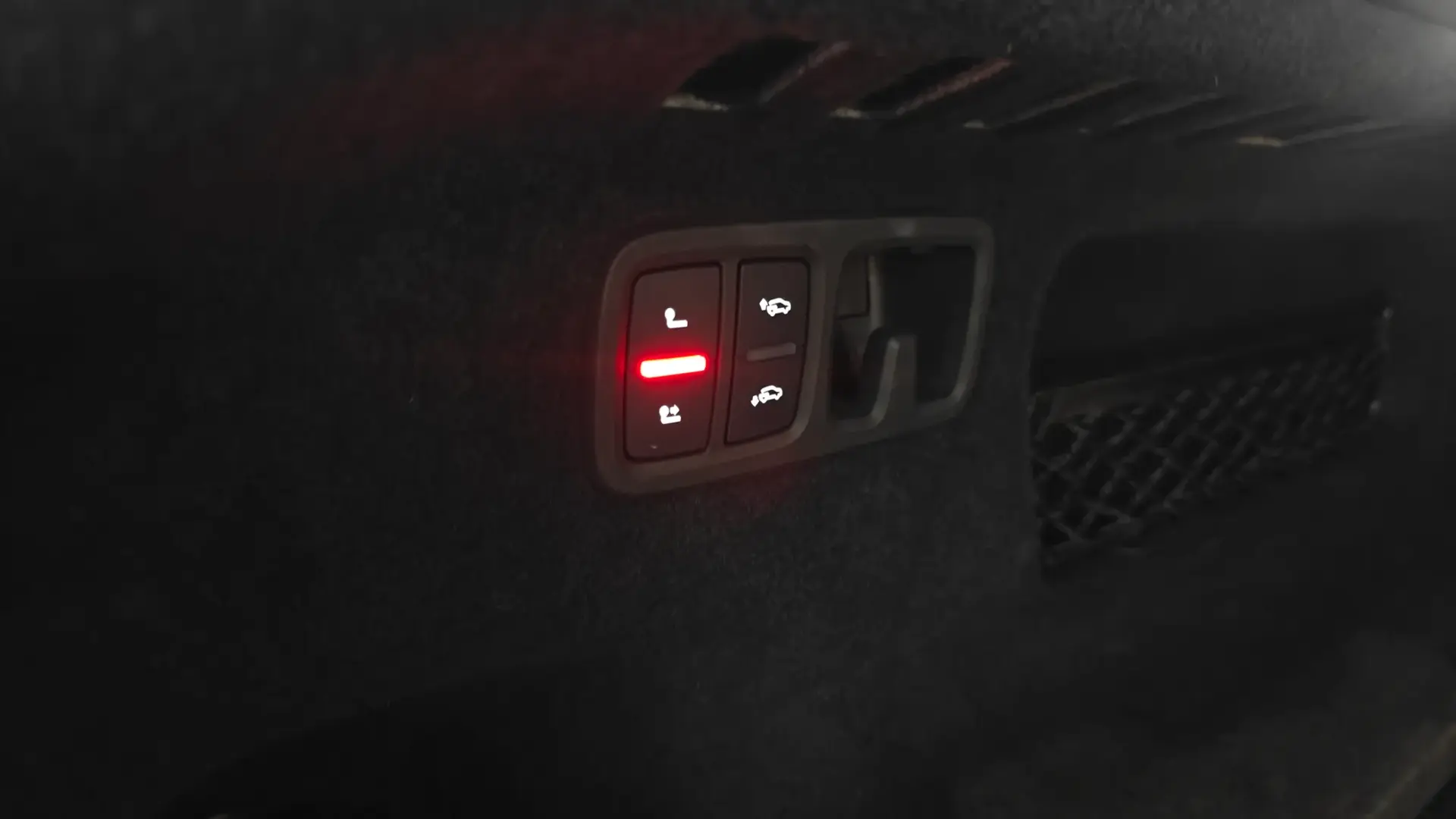 Audi Q8 60 TFSIe quattro S line Tiptronic 36