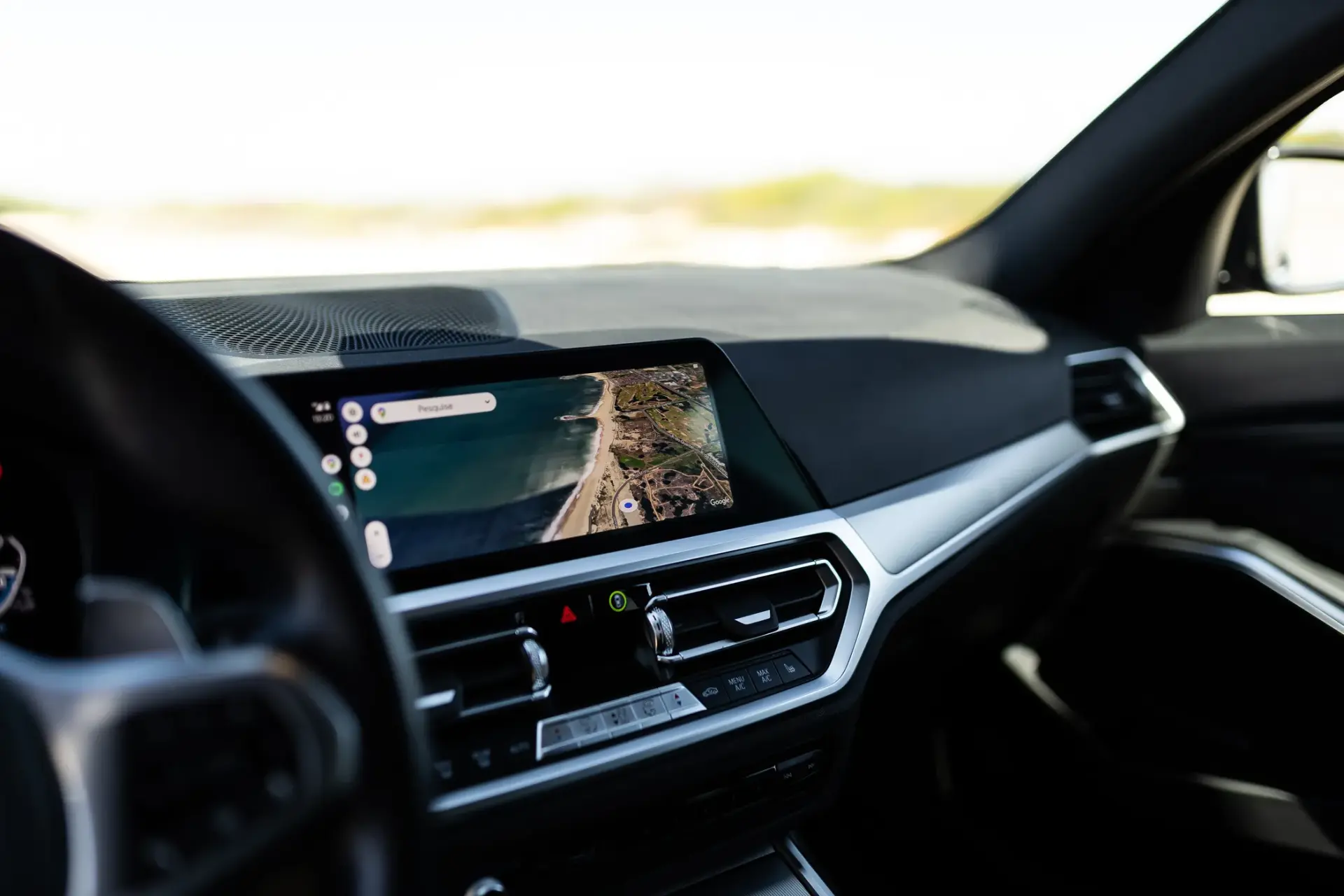BMW 330 e Touring Pack 50 anos M Auto 32