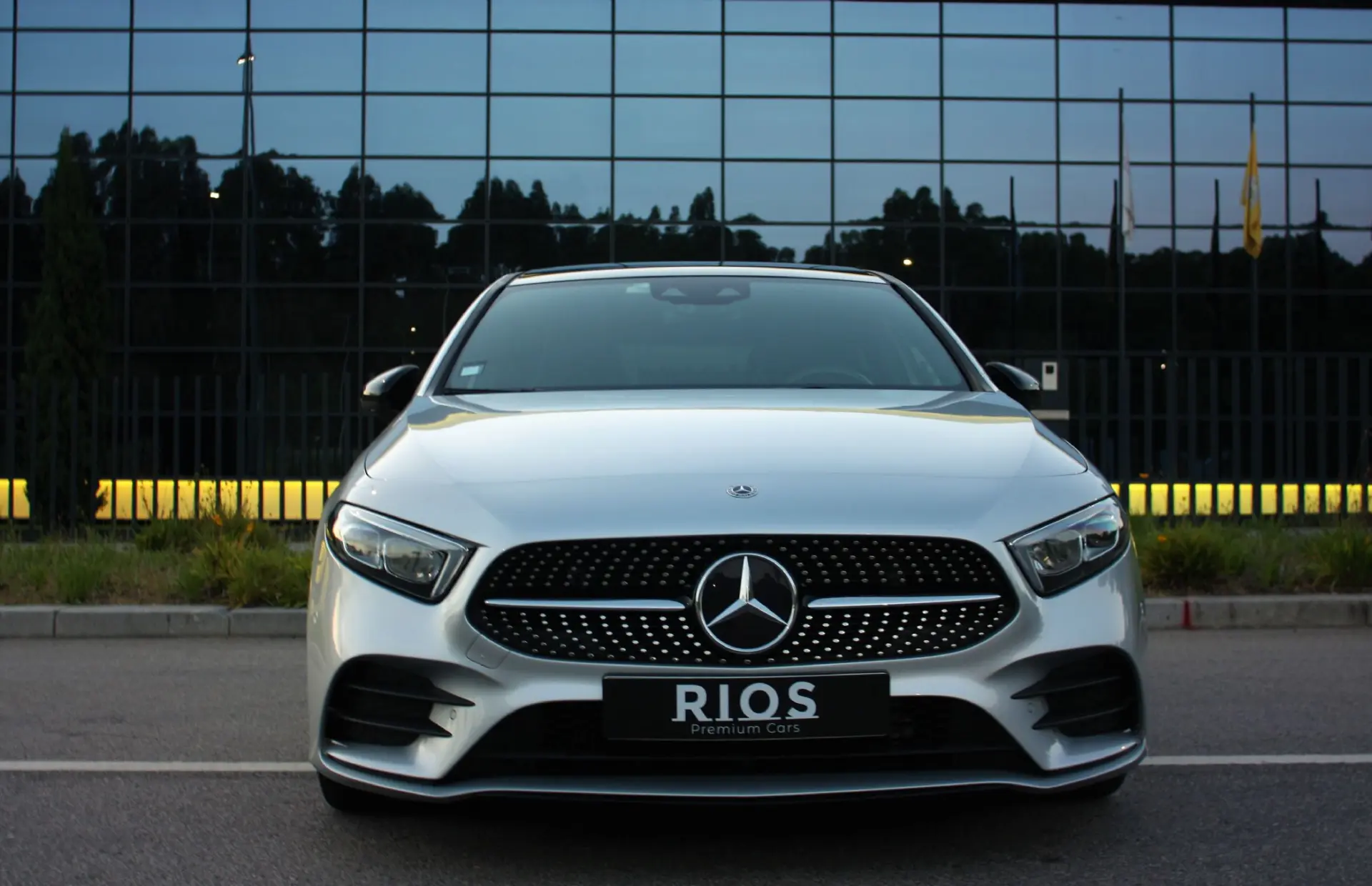 Mercedes-Benz A 180 d AMG Line Aut. 1