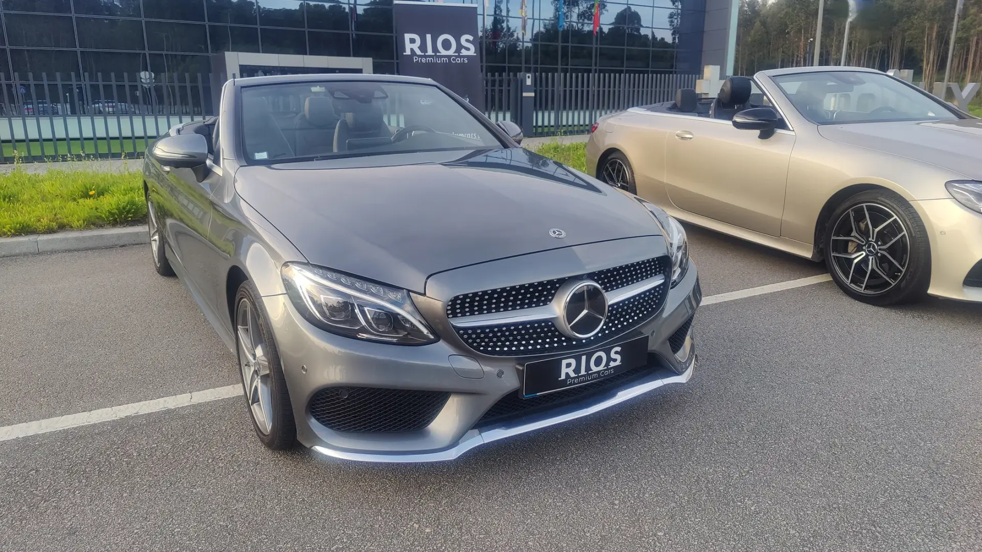 Mercedes-Benz C 250 Cabrio 9G-TRONIC AMG Line 29