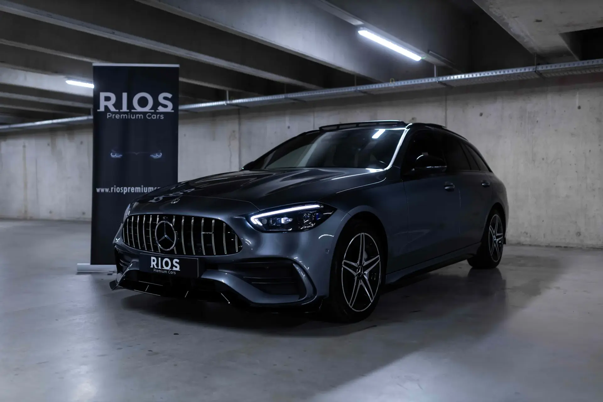 Mercedes-Benz C 300 e AMG Line 4