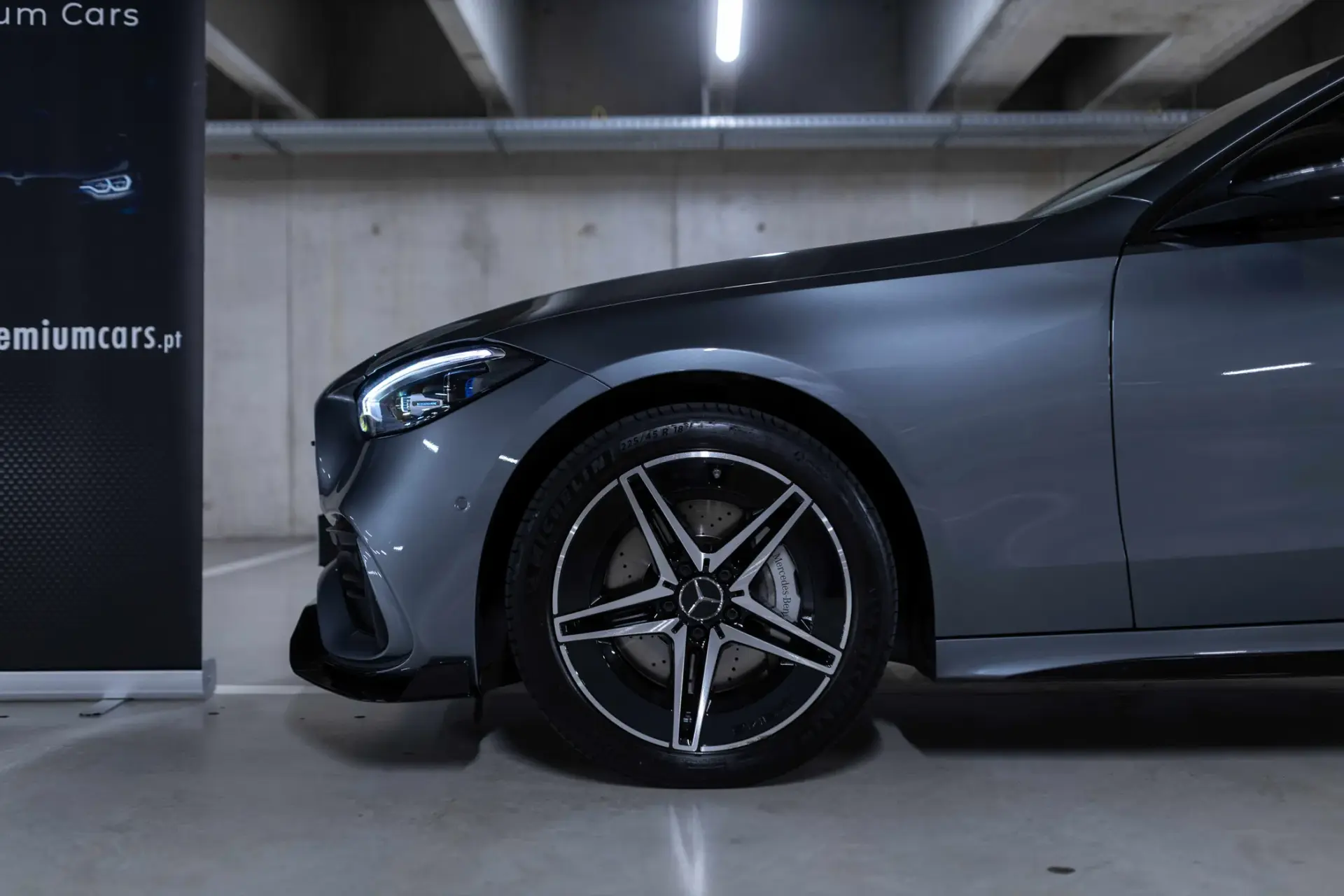Mercedes-Benz C 300 e AMG Line 6