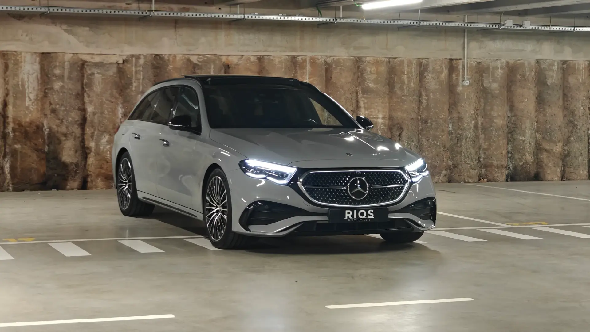 Mercedes-Benz E 300 1