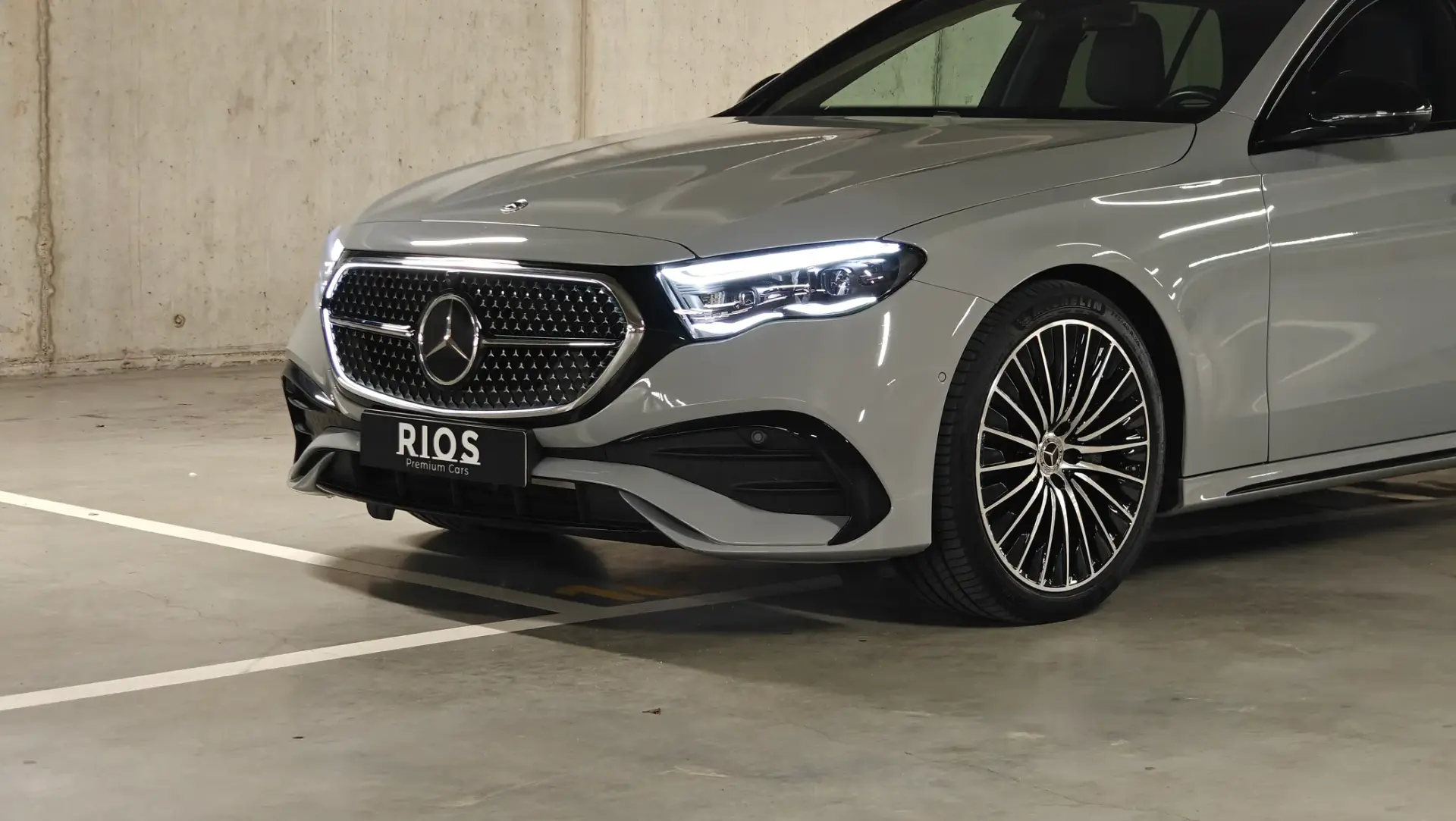 Mercedes-Benz E 300 6