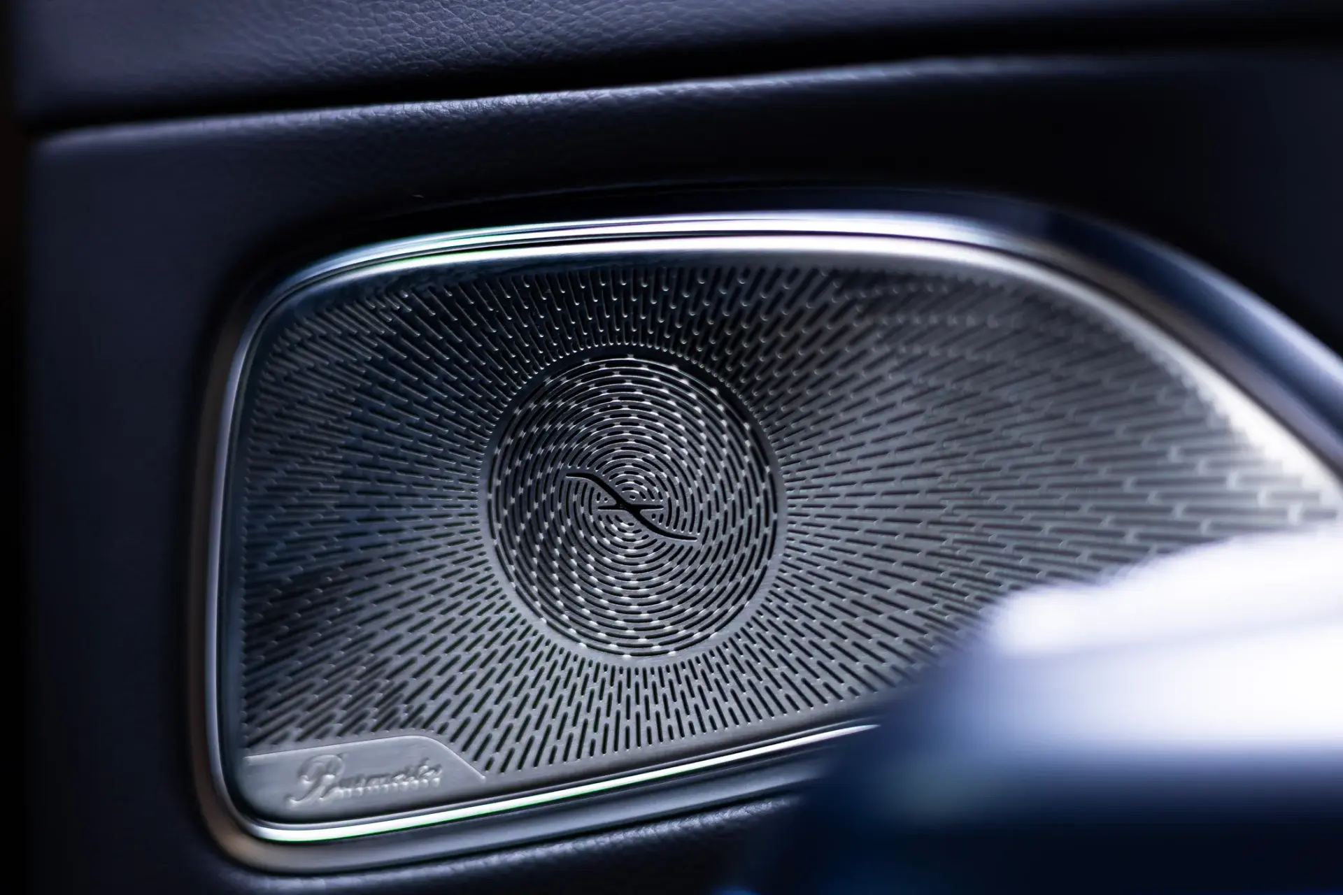 Mercedes-Benz E 300 20