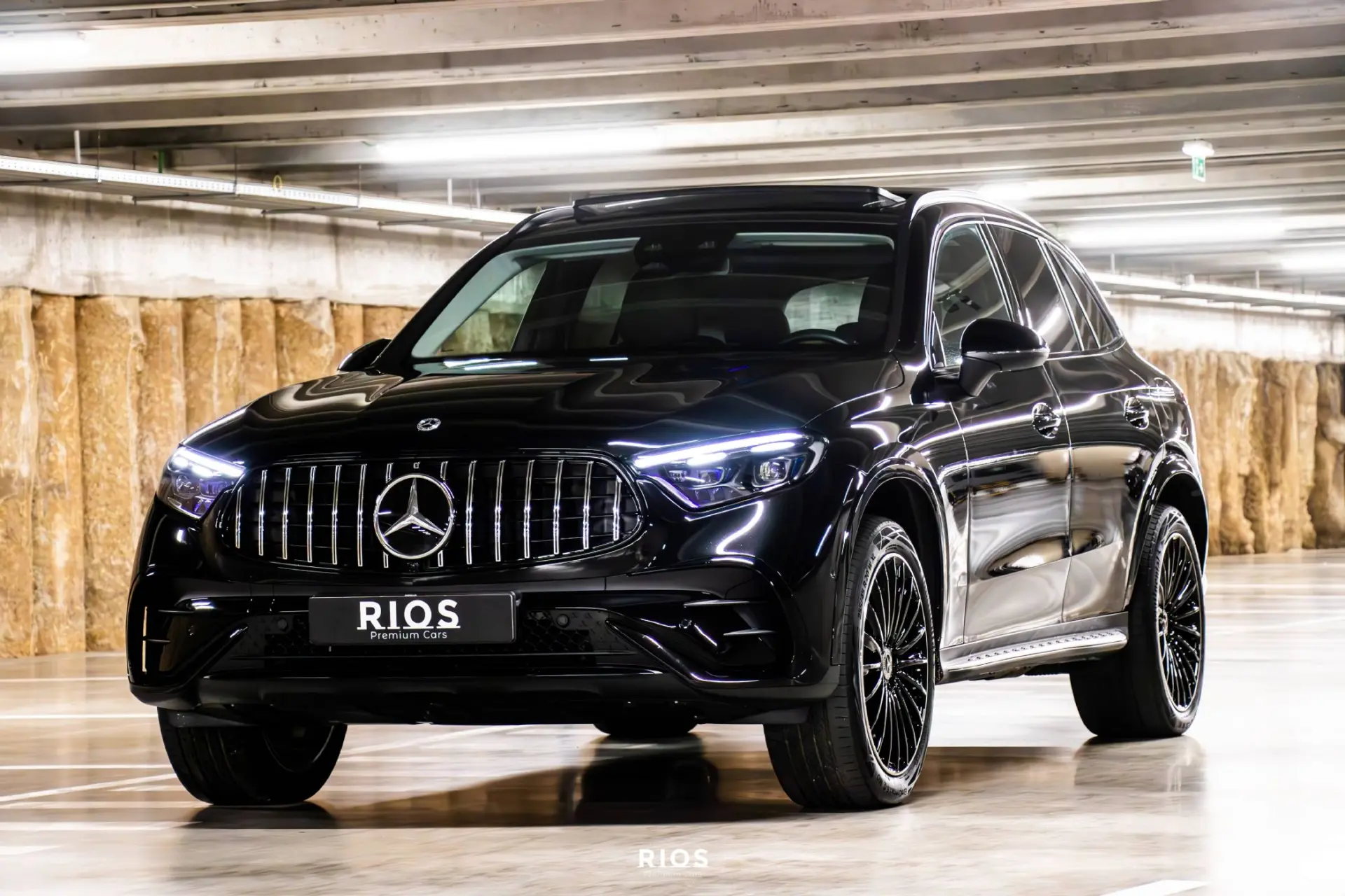 Mercedes-Benz GLC 300 e AMG 4MATIC 1