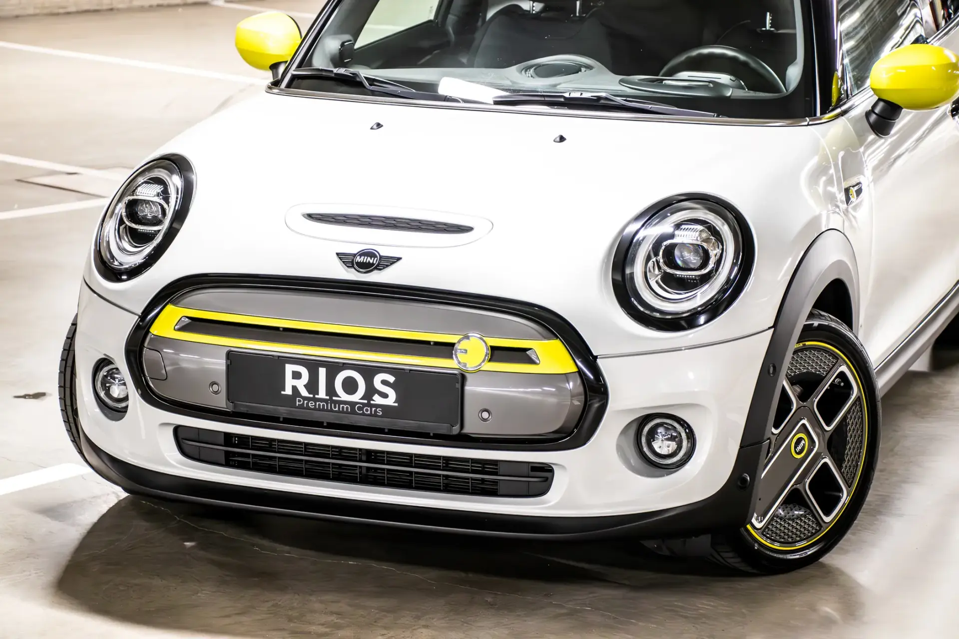MINI 3 Portas SE L 1