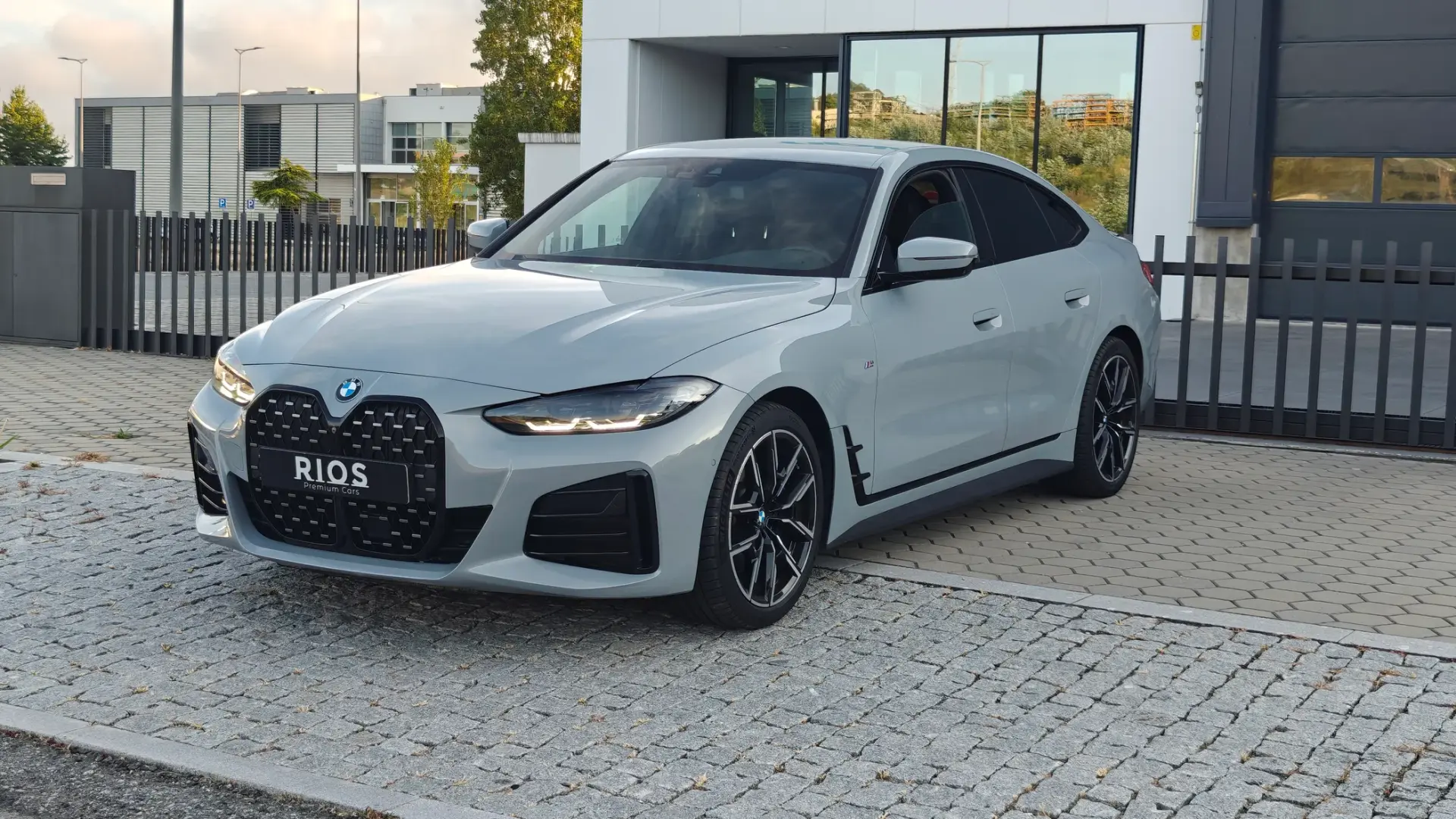 BMW 420 Gran Coupé d Pack M Auto 1