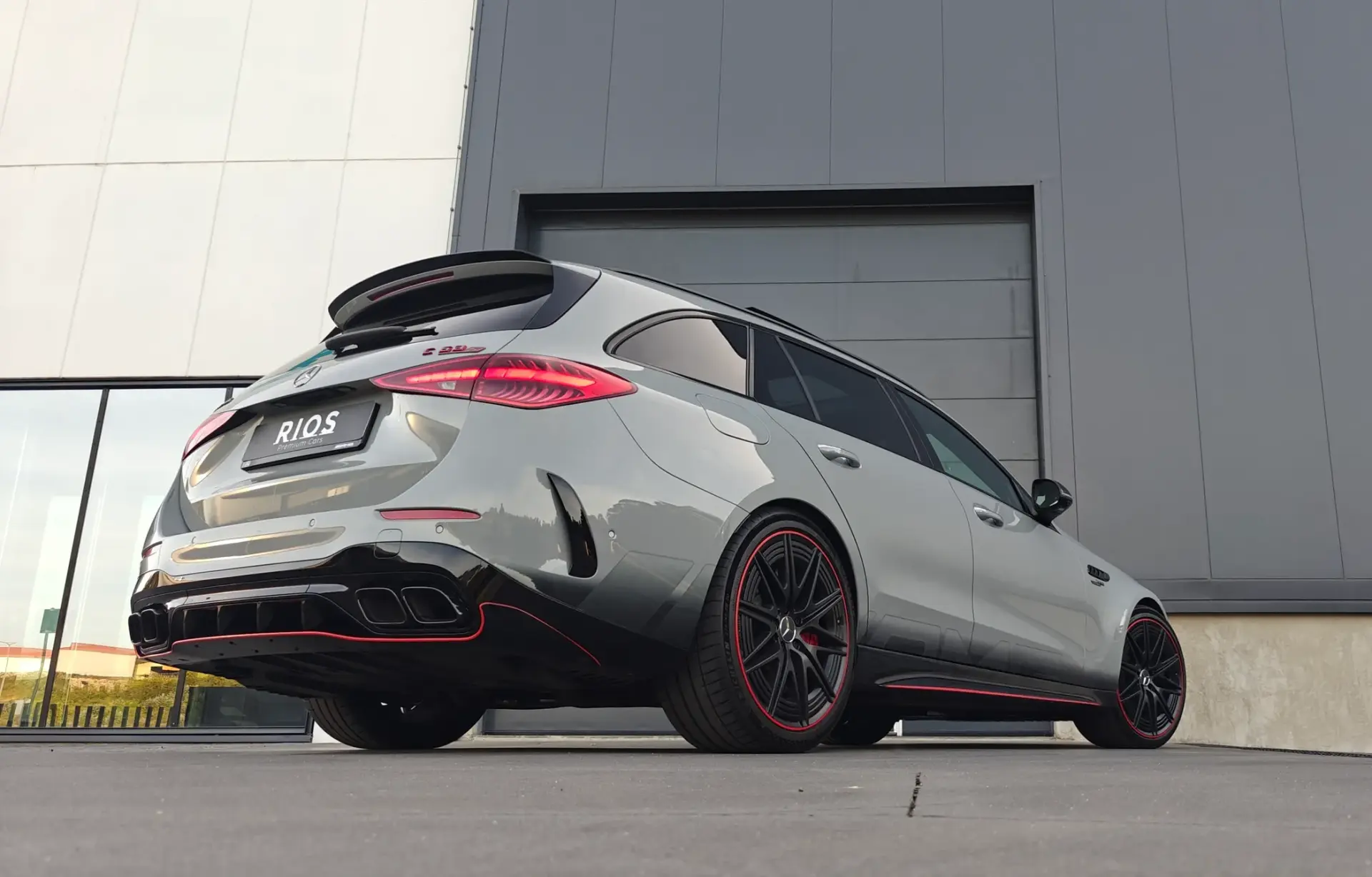 Mercedes-Benz C 63 AMG S E Performance Speedshift MCT9G F1 Edition 1